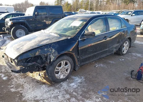 2006 Honda Accord 2.4 Ex z USA, uszkodzony, nr VIN 1HGCM56746A177934